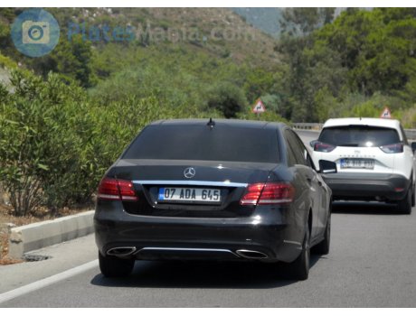 07 ADA 645, Mercedes-Benz E-Klasse