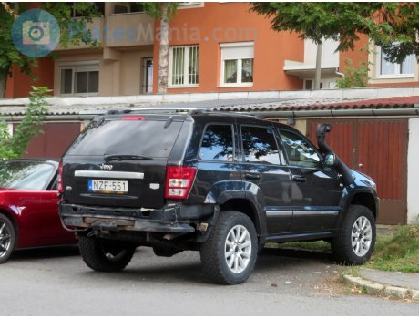 NZF-551, Jeep Grand Cherokee