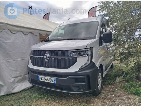 HE-344-BG, Renault Master