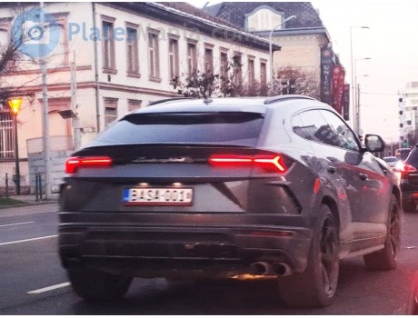 BASA-001, Lamborghini Urus