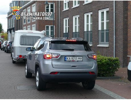 KA 8255 MH, Jeep Compass