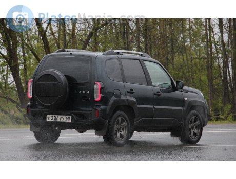 с324уу60, Lada (VAZ) 2123 Niva