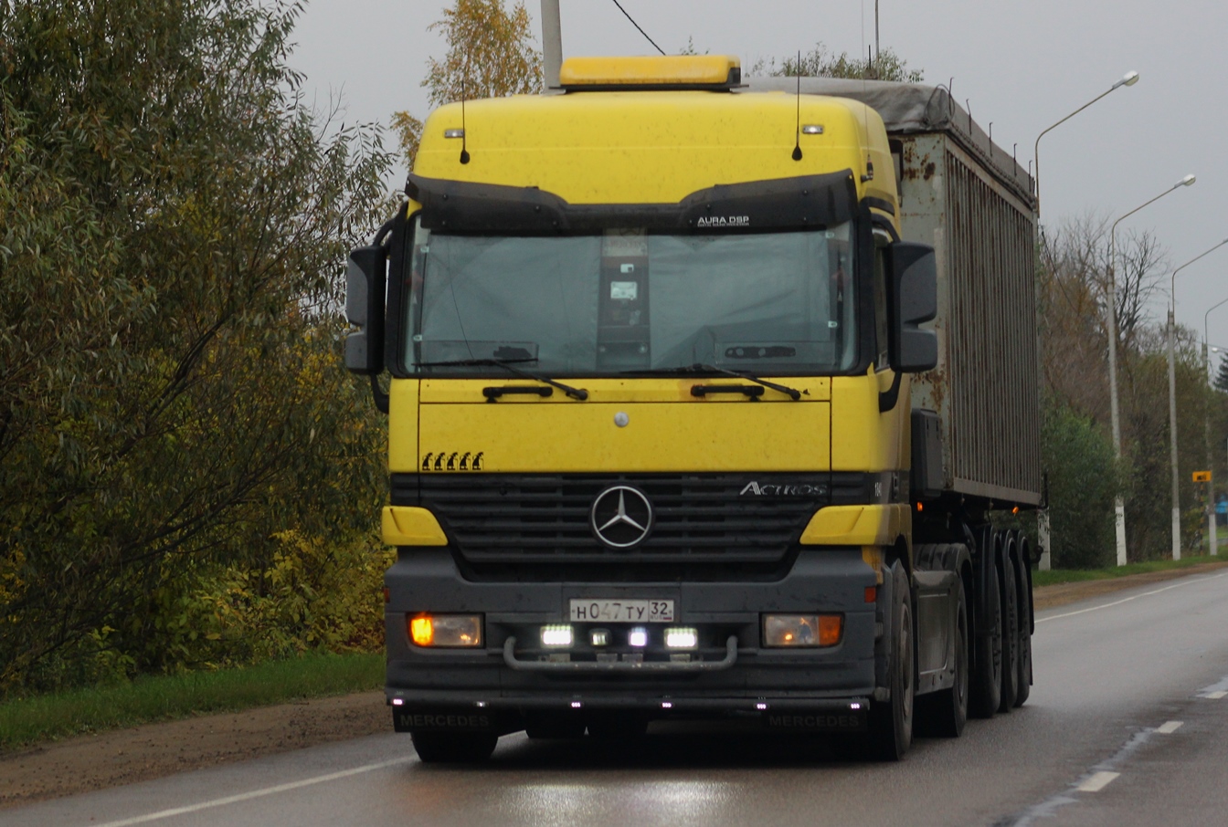 н 047 ту 32, Mercedes-Benz Actros 