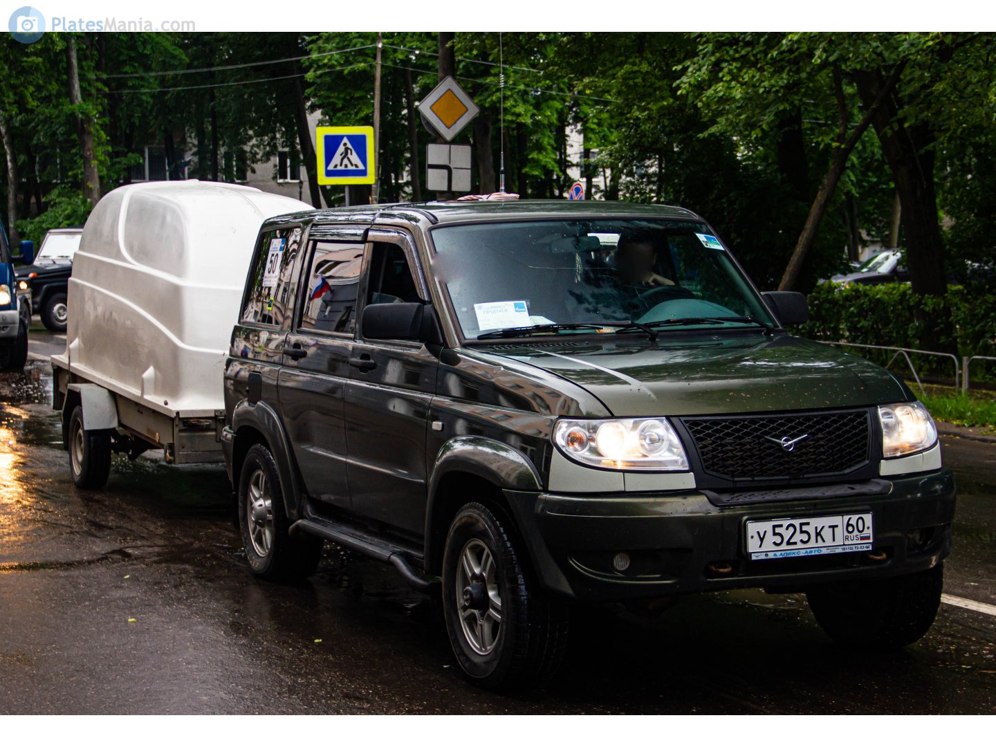 у 525 кт 60, UAZ 3163 Patriot 1st gen, 2005­–2014
