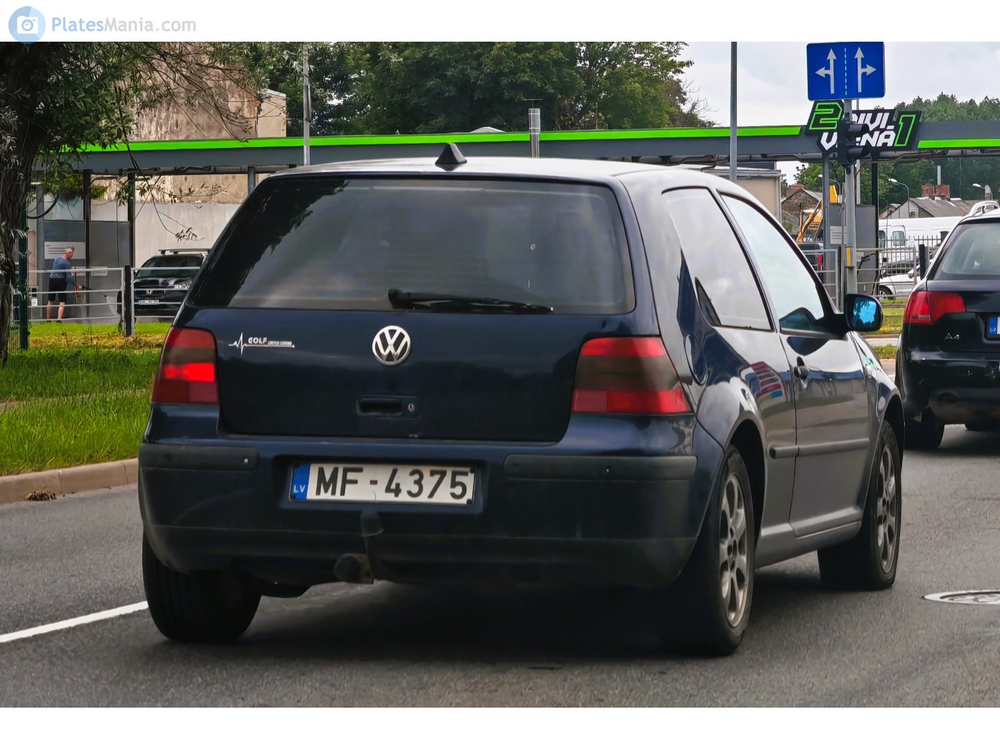 MF-4375, Volkswagen Golf 4th gen 3-door Hatch (1J1), 1997–2003