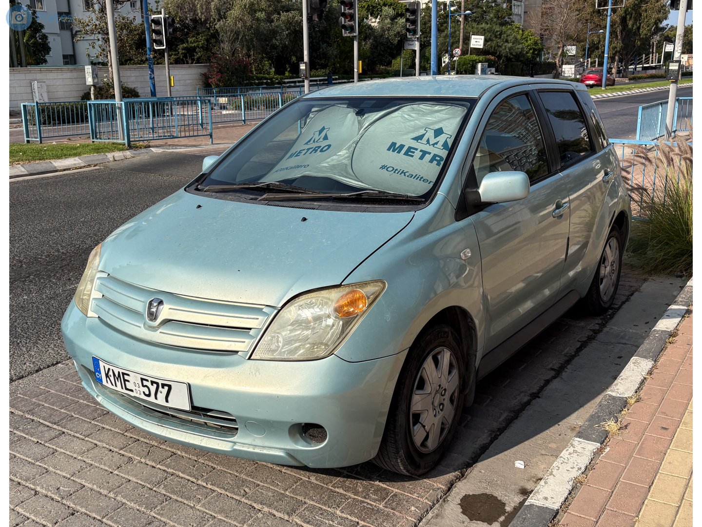 KME 577, Toyota Ist 1st gen (XP60), 2002–2007
