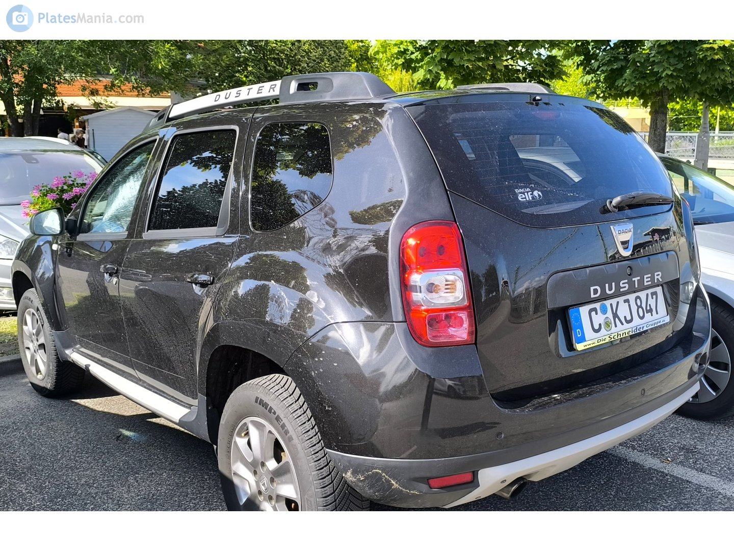 C KJ 847, Dacia Duster 1st gen SUV (HS/H79), 2010–2017