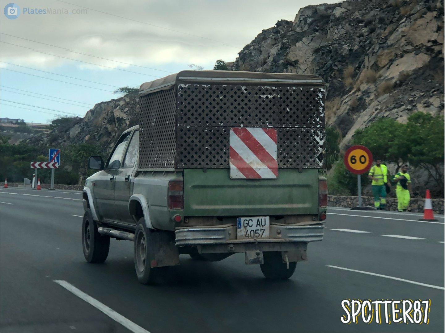 GC 4057 AU, Toyota Hilux 