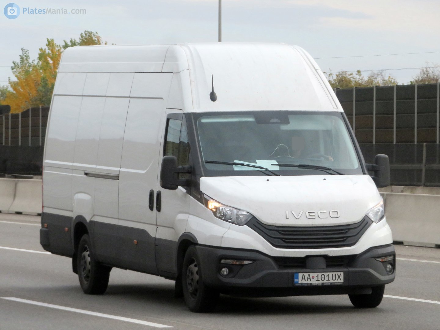 AA 101UX, Iveco Daily 5th gen Van, 2014–