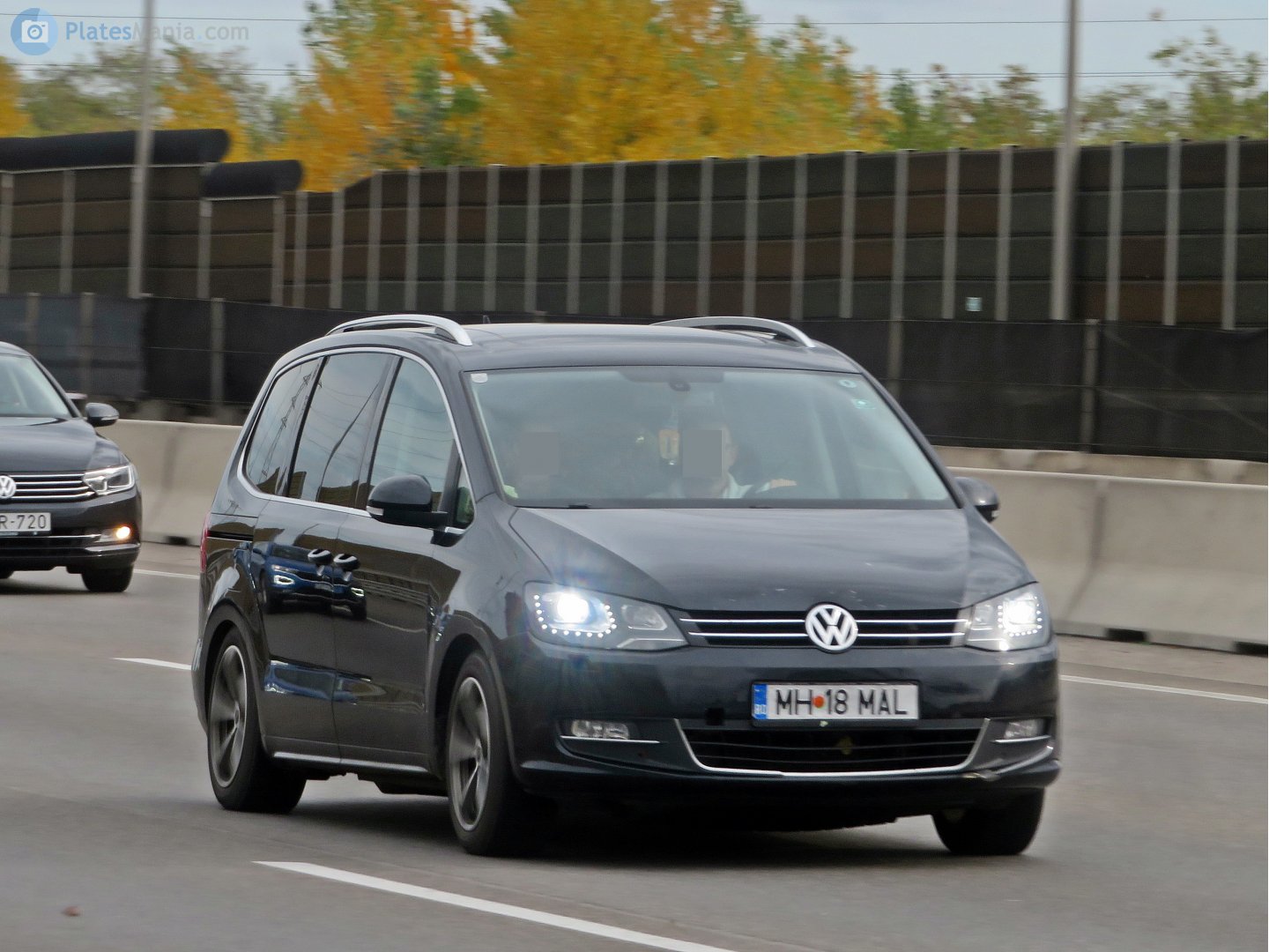 MH 18 MAL, Volkswagen Sharan 2nd gen (7N), 2010–2022