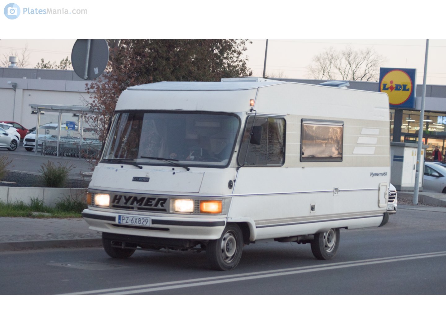 PZ 6X829, Hymer Mobil 