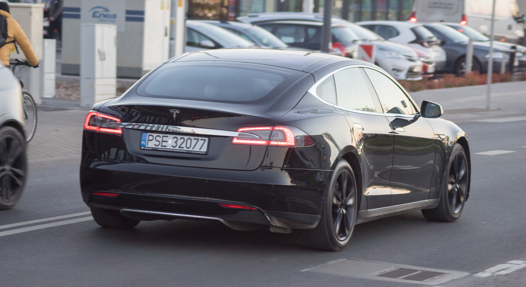 PSE 32077, Tesla Model S 1st gen (5YJS), 2012–