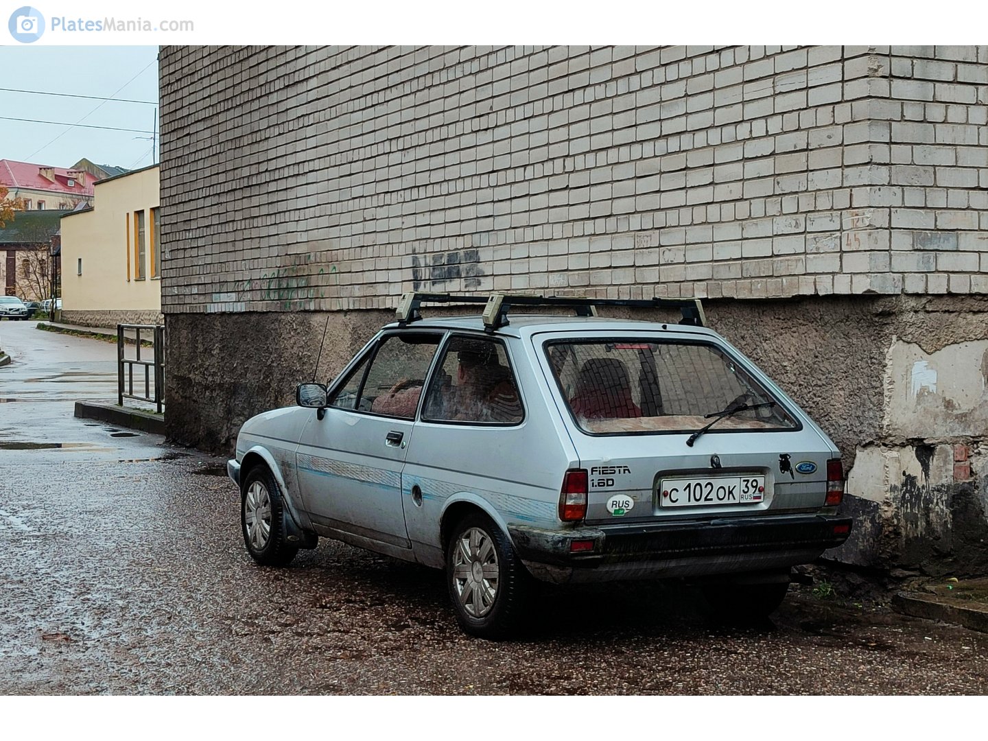 с 102 ок 39, Ford Fiesta 2nd gen Hatch (FBD), 1983–1989