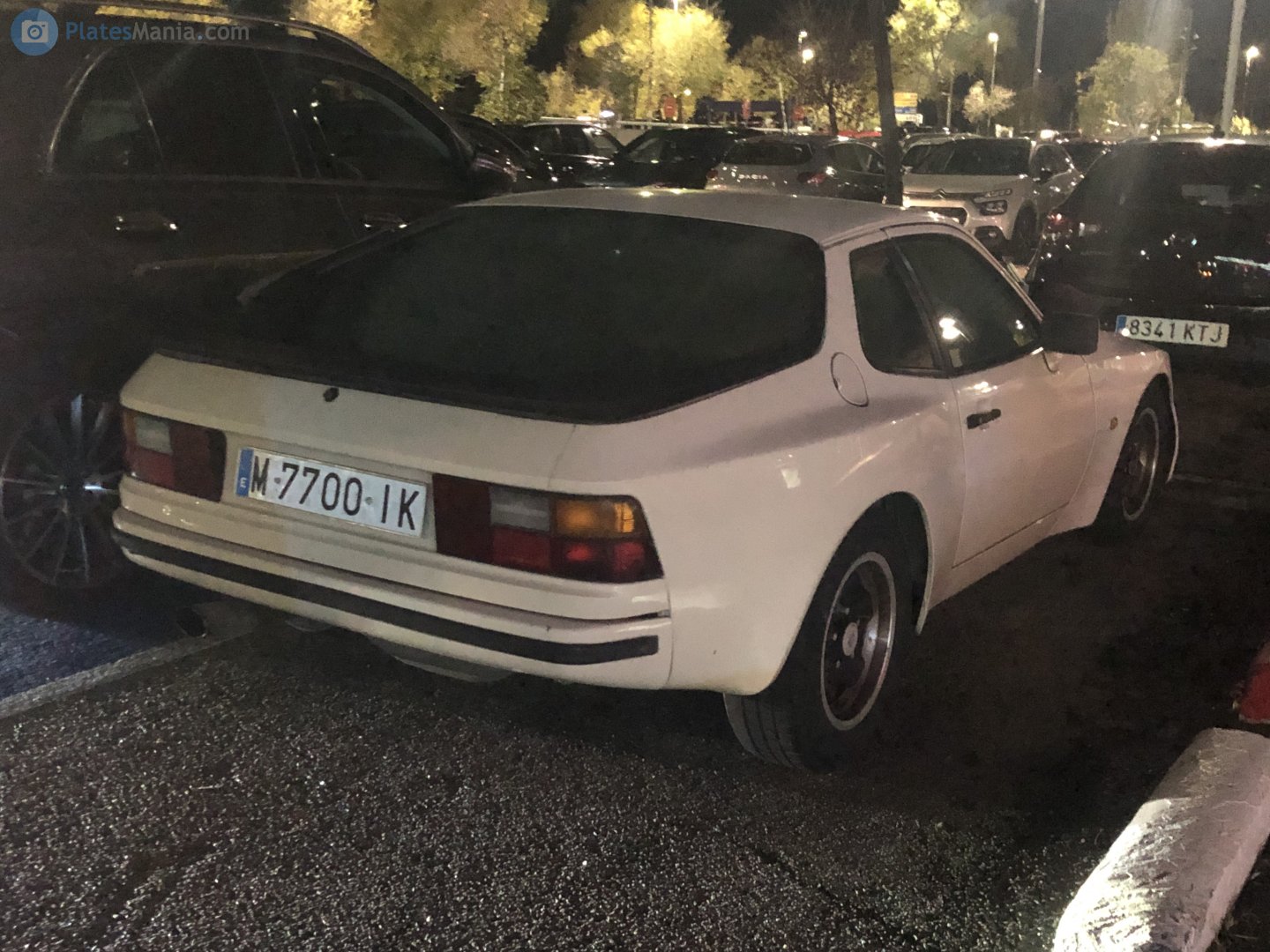 M 7700 IK, Porsche 944 1st gen Coupé (951/952), 1982–1991