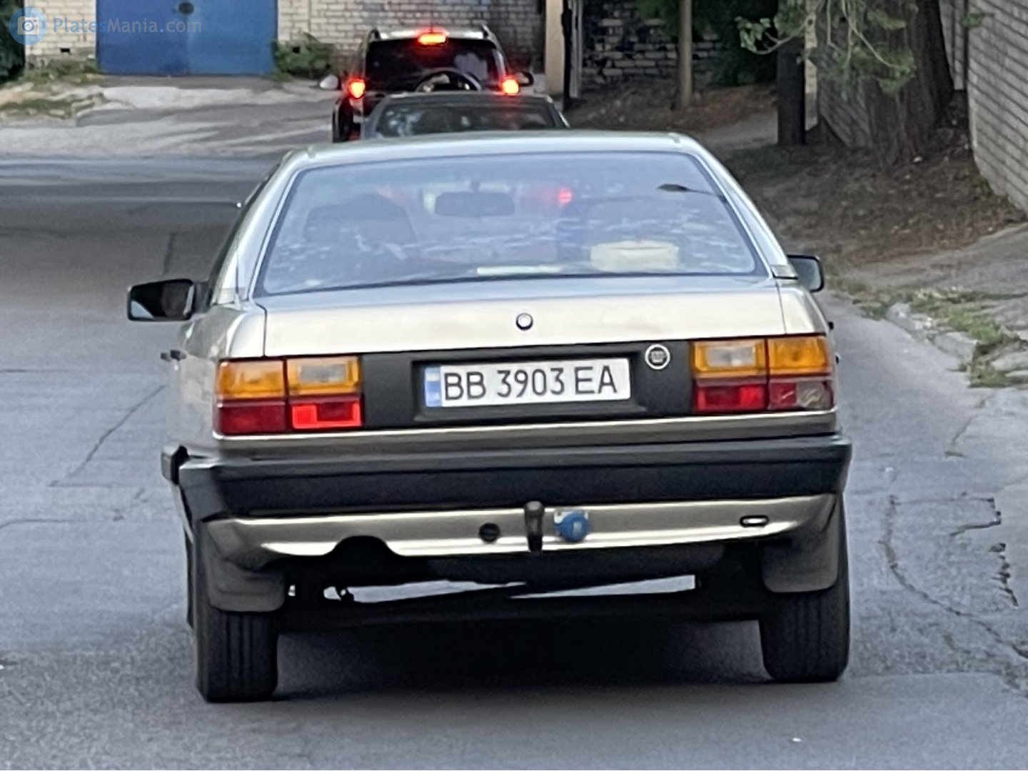 BB 3903 EA, Audi 100 3rd gen Sedan (C3/44), 1982–1991