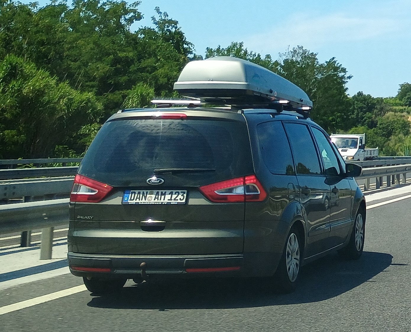 DAN AM 123, Ford Galaxy 