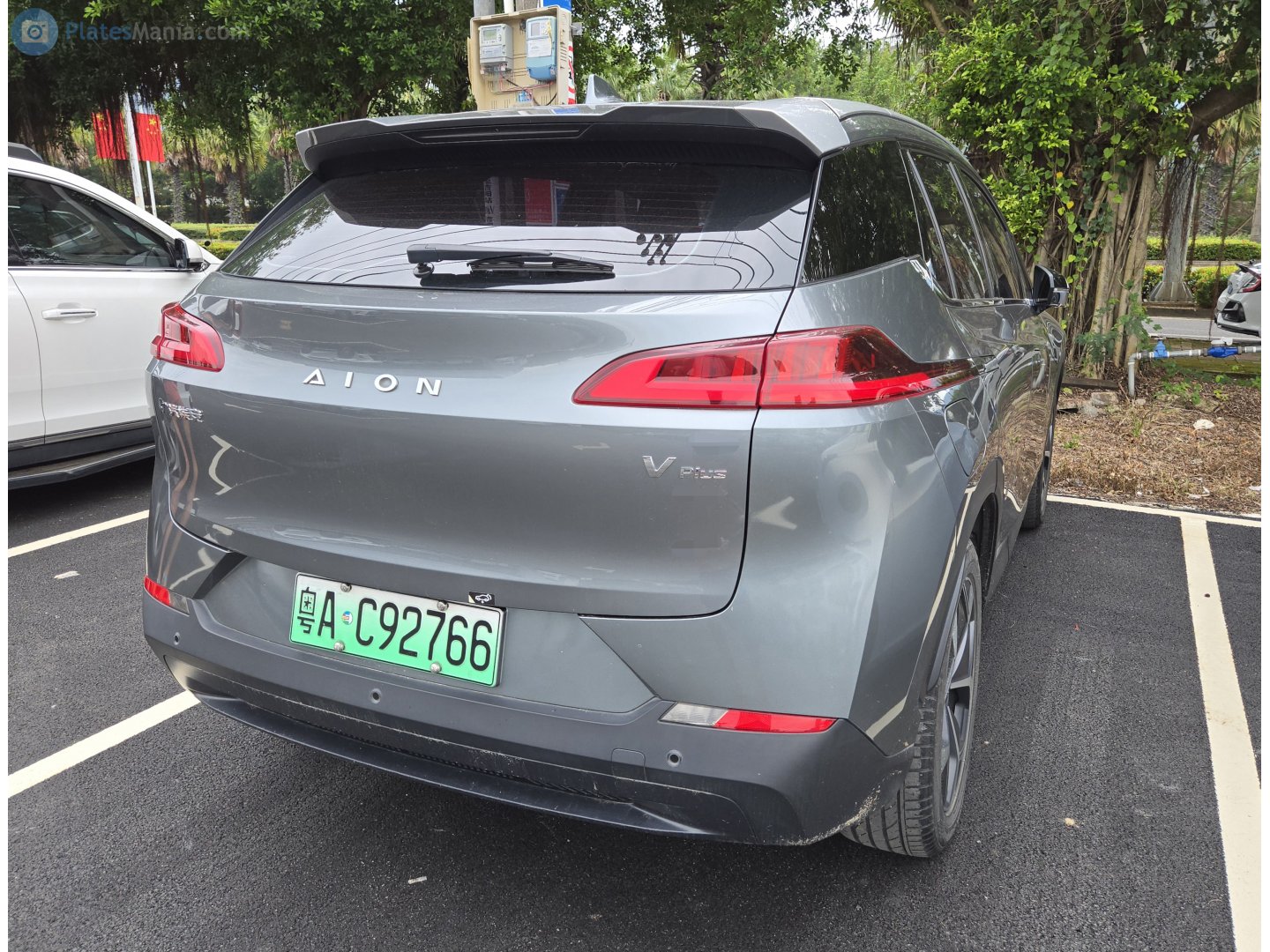 粤A·C92766, Aion (GAC NE) V 1st gen Plus, 2021–2024