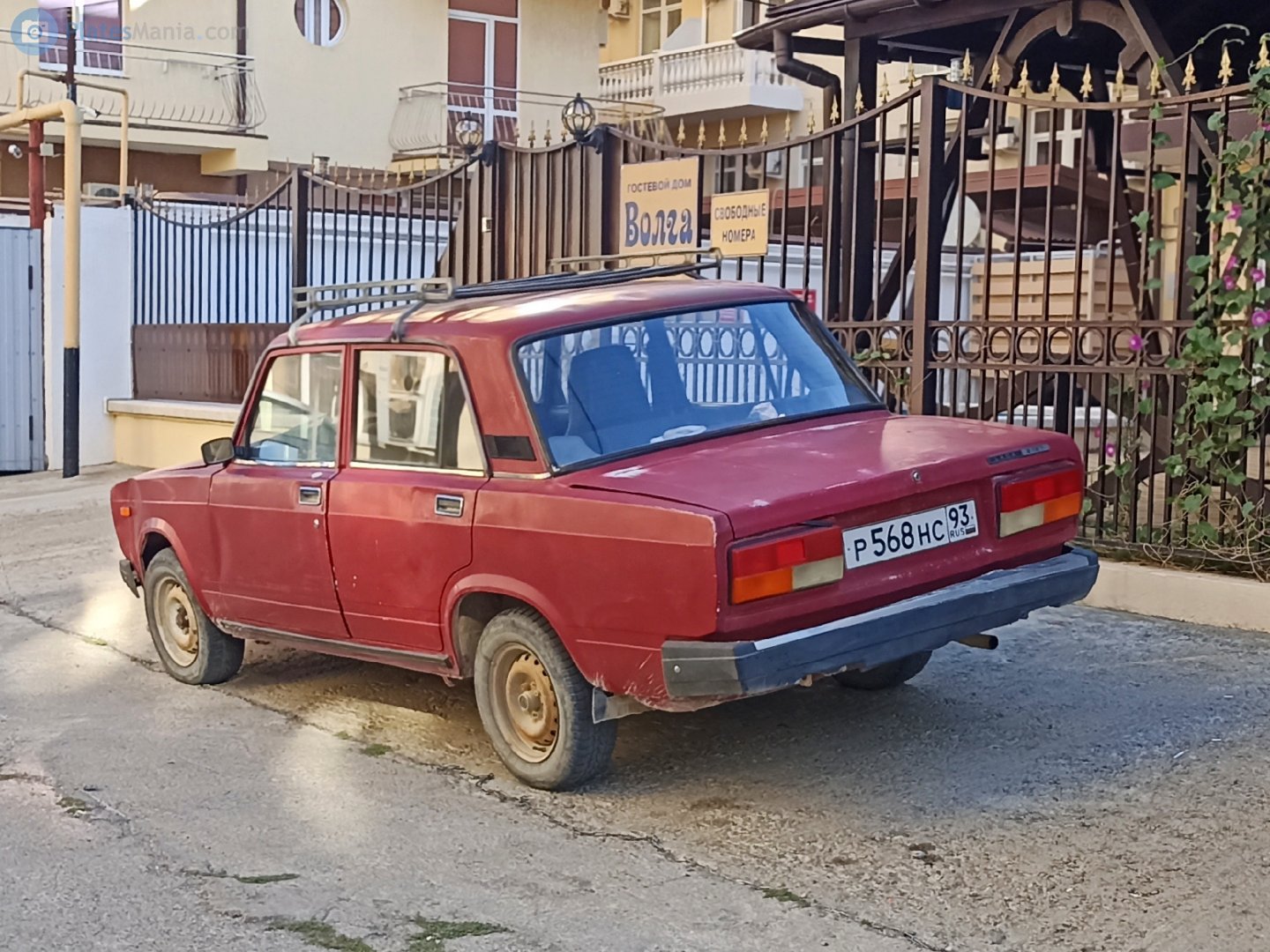 р 568 нс 93, Lada (VAZ) 2107 Жигули (Nova / Riva / Signet / 1500), 1982–2014