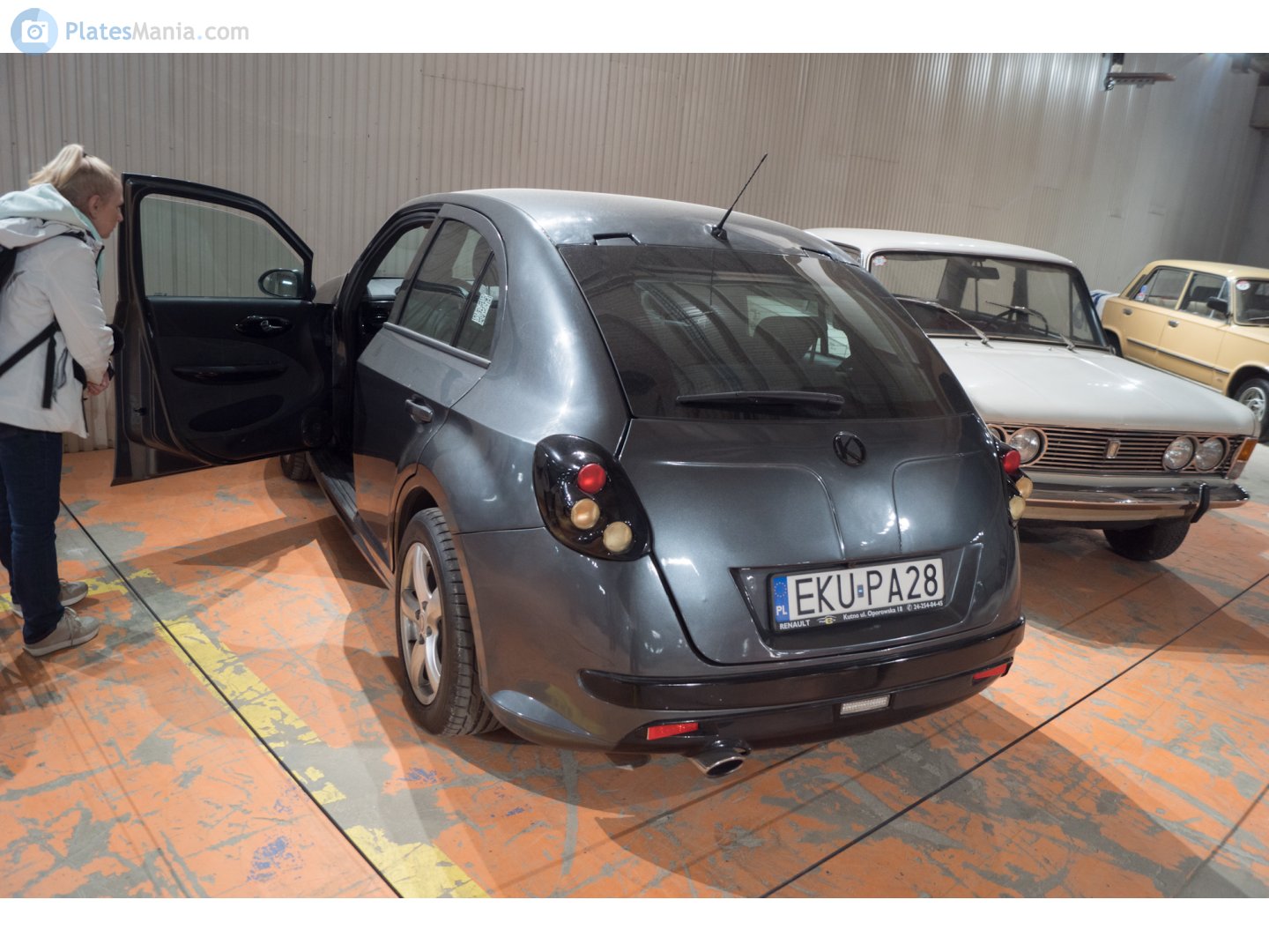 EKU PA28, FSO Syrena Kutno Vosco S106 