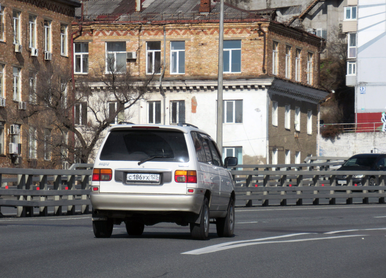 с 186 ух 125, Ẽfini MPV 