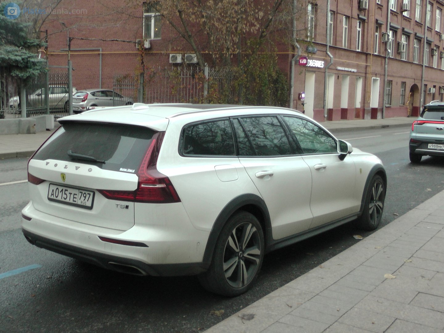 а 015 те 797, Volvo V60 2nd gen Cross Country (225/257), 2018–