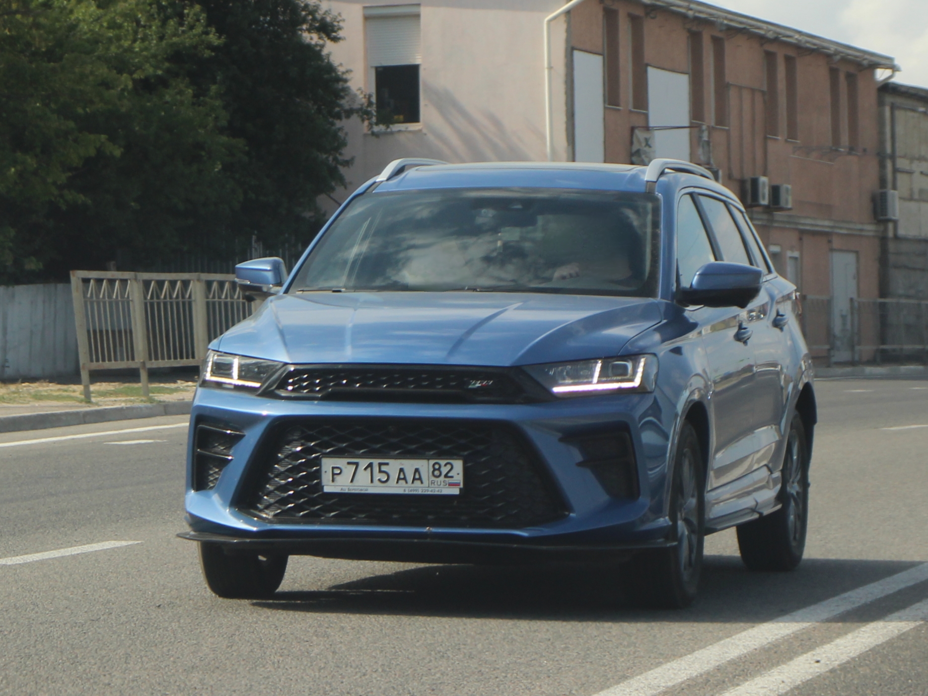 р 715 аа 82, SWM G01 