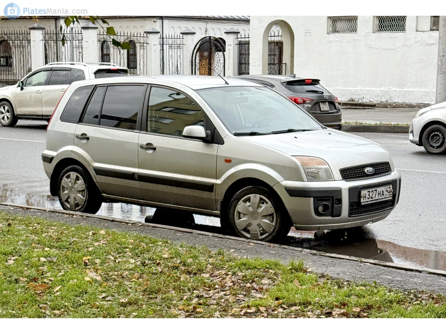 н 327 на 42, Ford Fusion 1st gen Hatch (B226; Global-market), facelift, 2005–2012