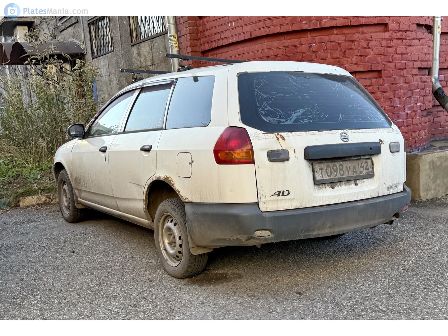 т 098 уа 42, Nissan AD 3rd gen (Y11), 1999–2008