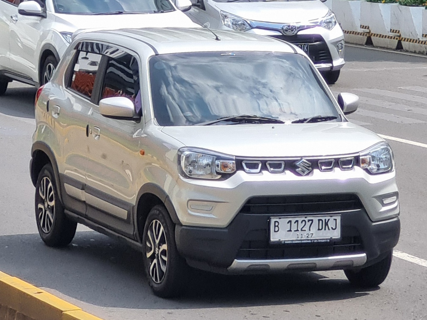 B 1127 DKJ, Suzuki S-Presso 1st gen (FL), 2019–