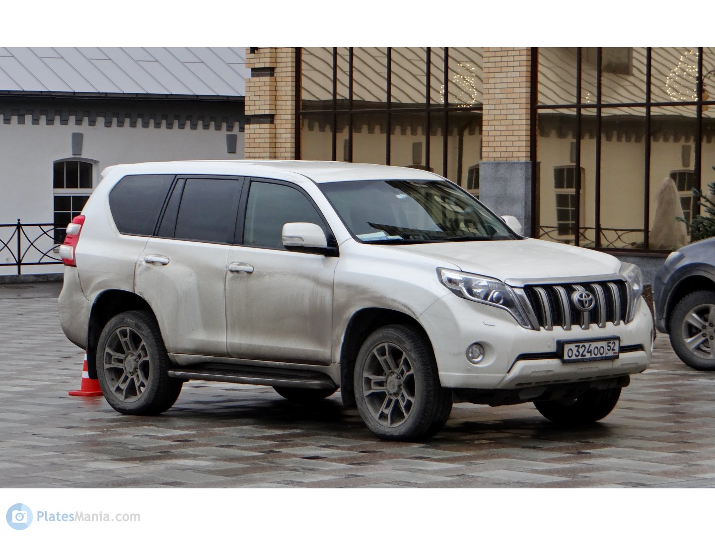 о 324 оо 52, Toyota Land Cruiser Prado 4th gen 5-door SUV (J150), 1st facelift, 2013–2017