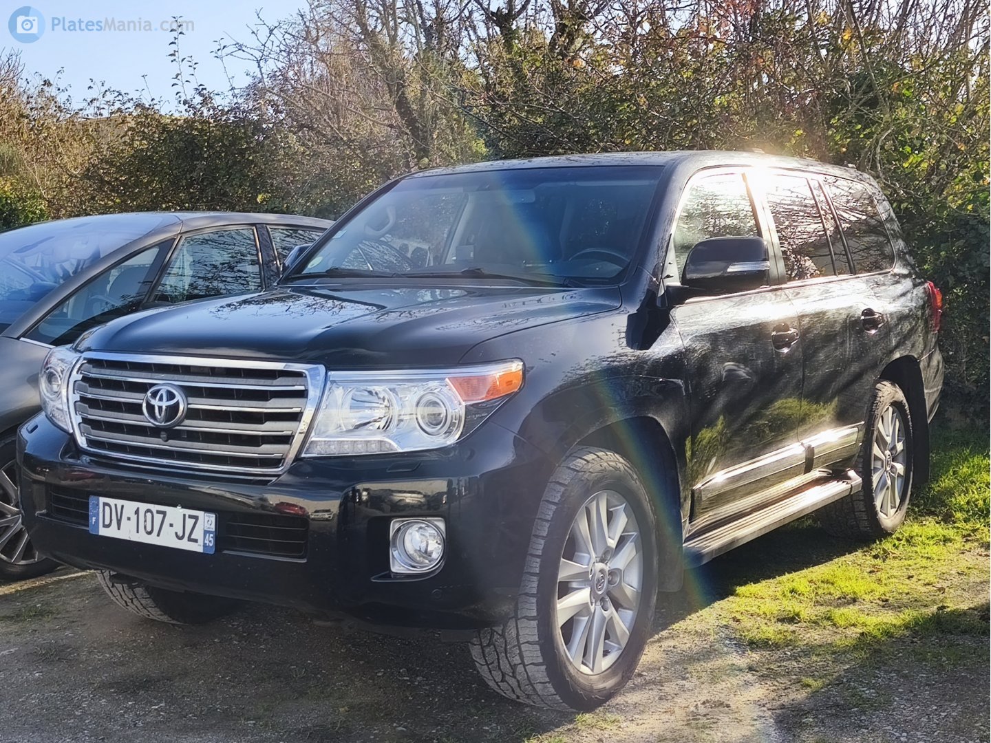 DV-107-JZ, Toyota Land Cruiser 200 (J200), 1st facelift, 2011–2015