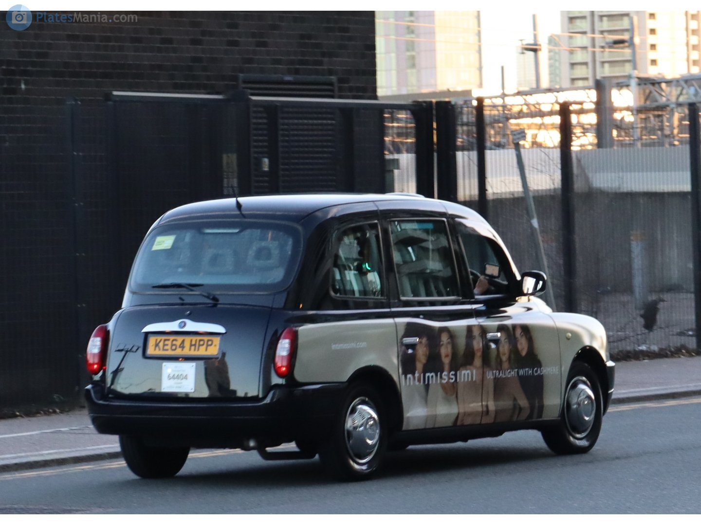 KE64HPP, London Taxi Company TX4 