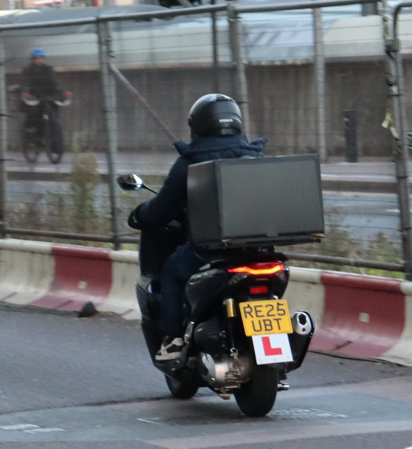 RE25UBT, Honda PCX Series 5th gen, 2024–