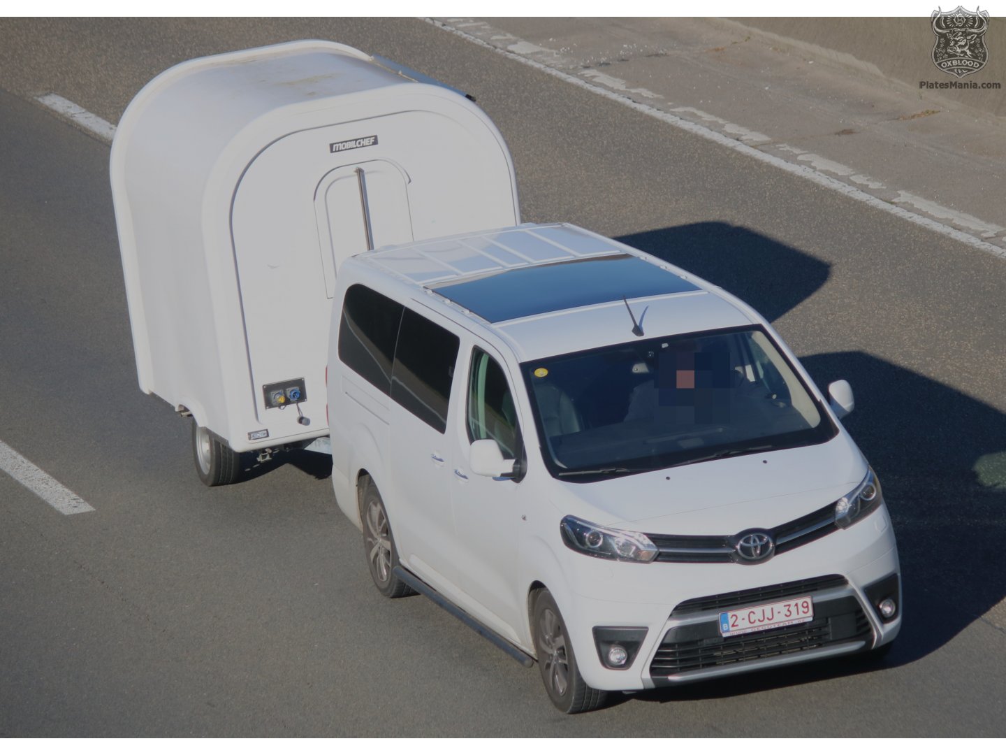2-CJJ-319, Toyota ProAce 