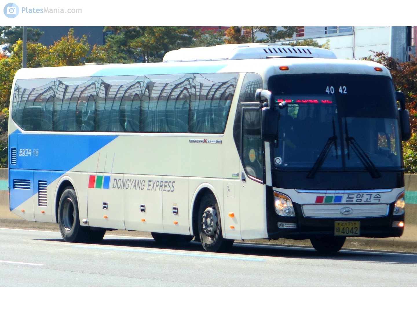 경기71바 4042, Hyundai Universe Xpress 
