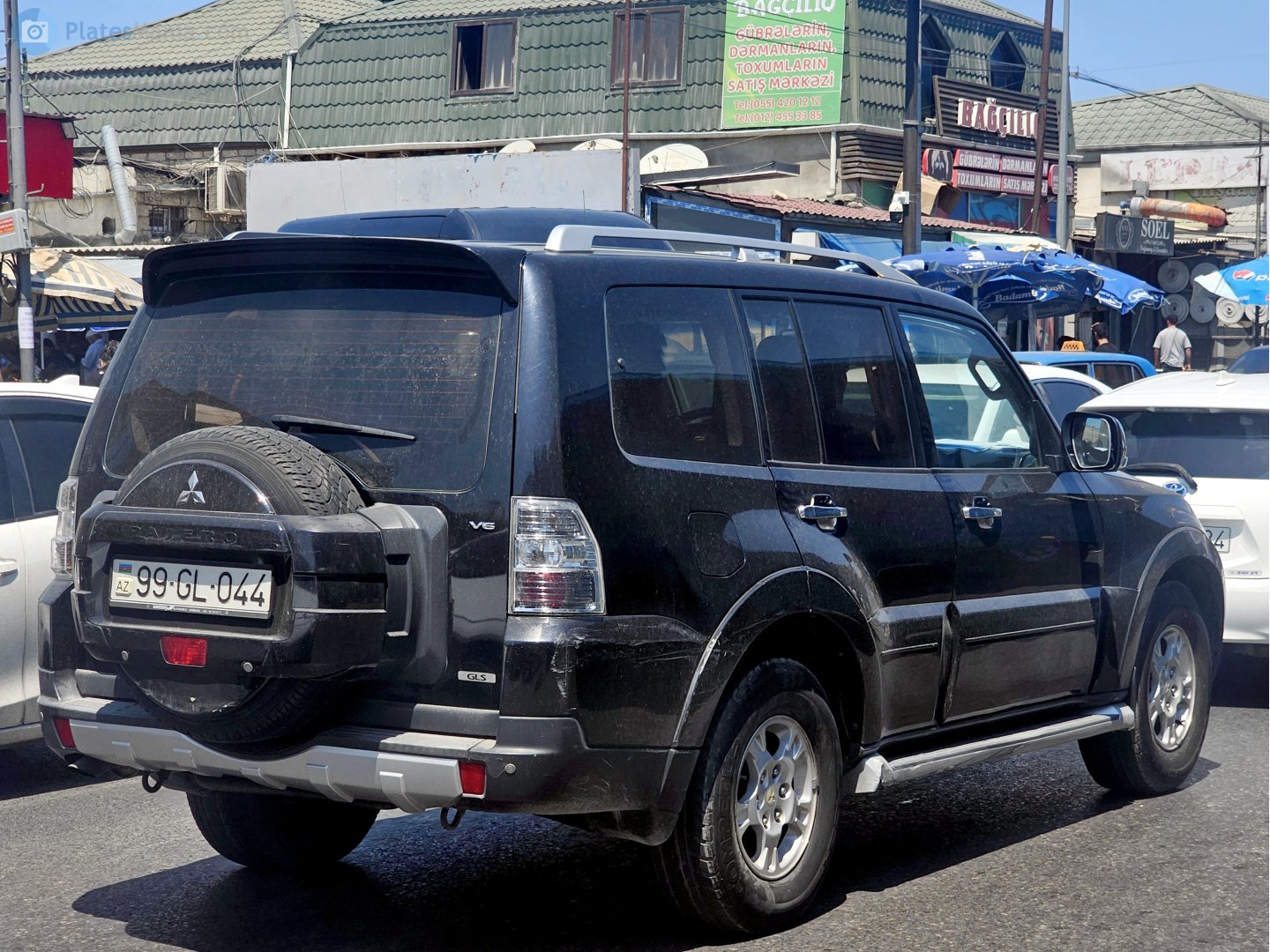 99 GL 044, Mitsubishi Pajero 