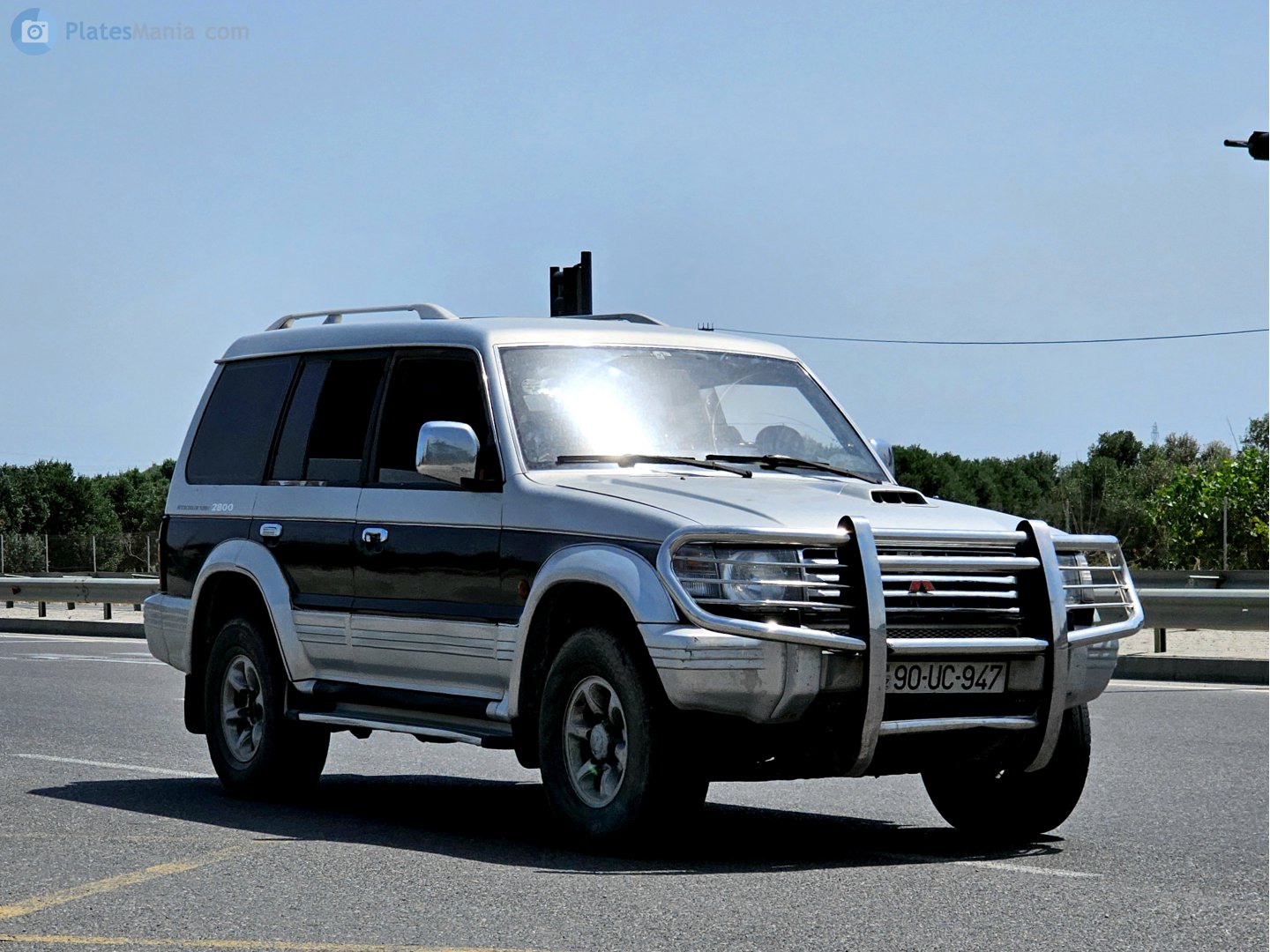 90 UC 947, Mitsubishi Pajero 