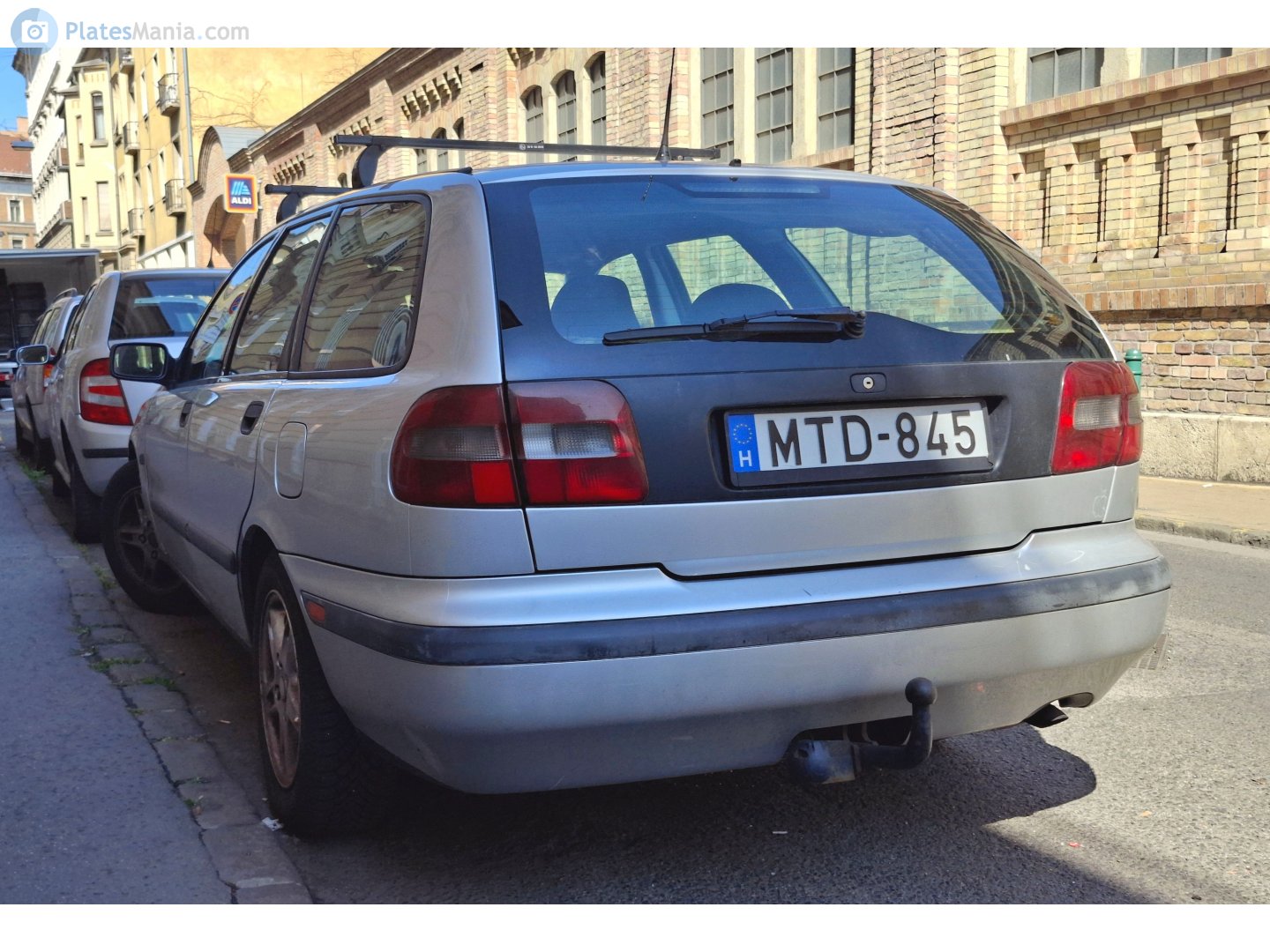 MTD-845, Volvo V40 1st gen (645), 1995–2004