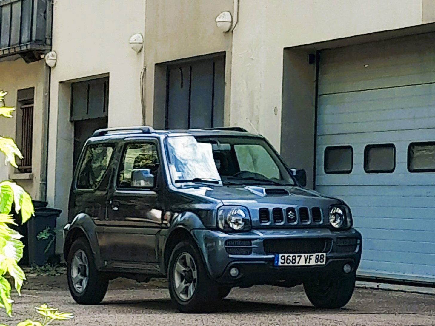 9687 VF 88, Suzuki Jimny 3rd gen (JB), 1998–2018