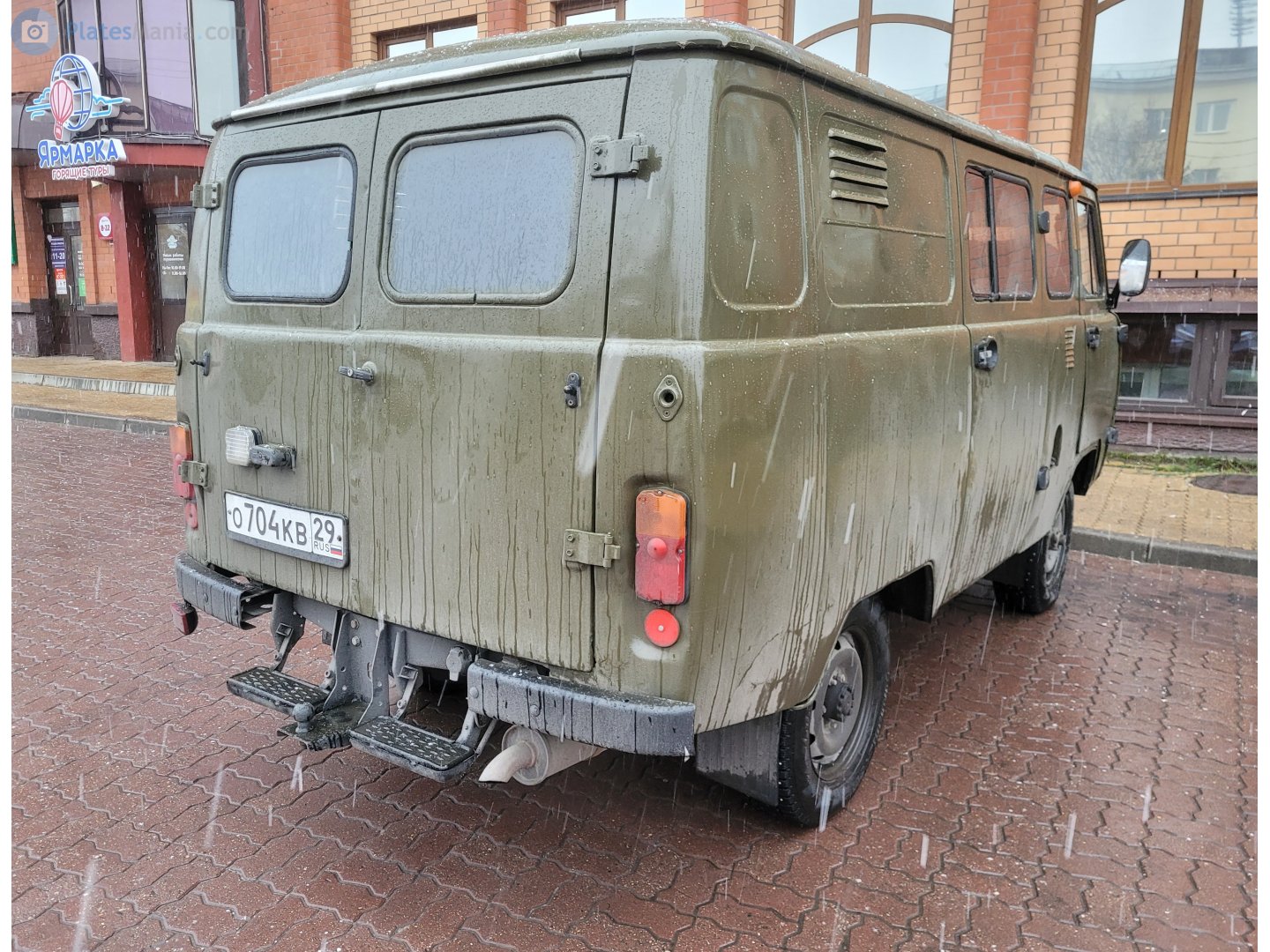 о 704 кв 29, UAZ 452 3909 Combi Van, 1996–
