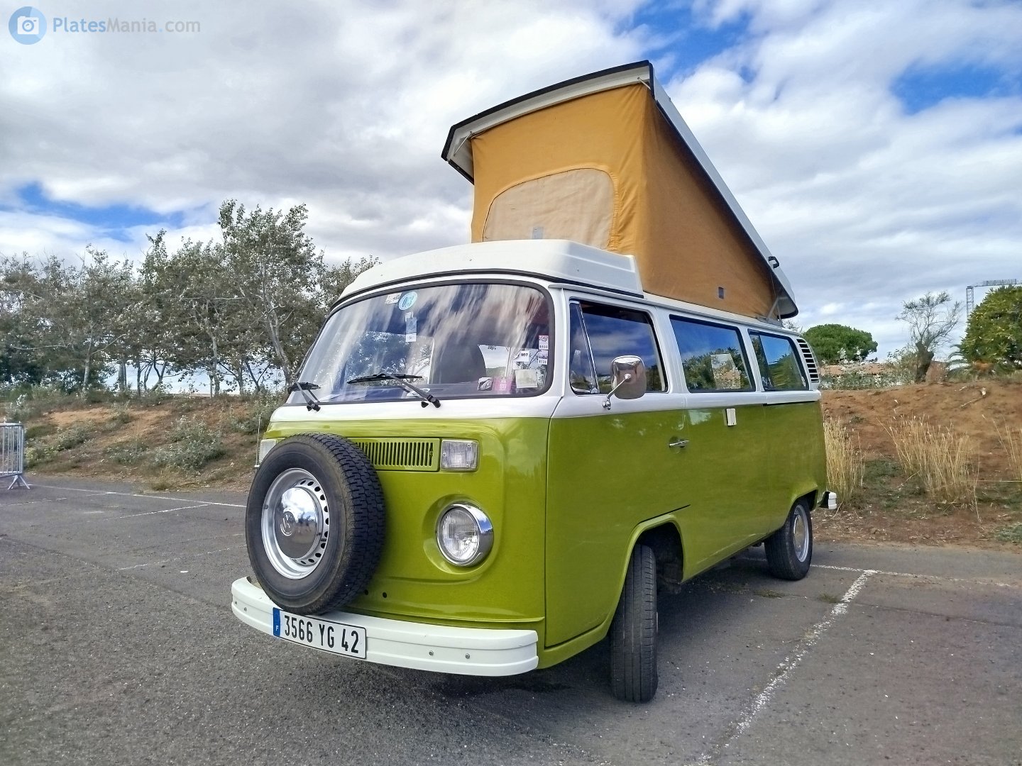 3566 YG 42, Volkswagen Transporter 2nd gen Panel Van (T2b), 1st facelift, 1967–1979 (–1982 for BR- and MX-market)
