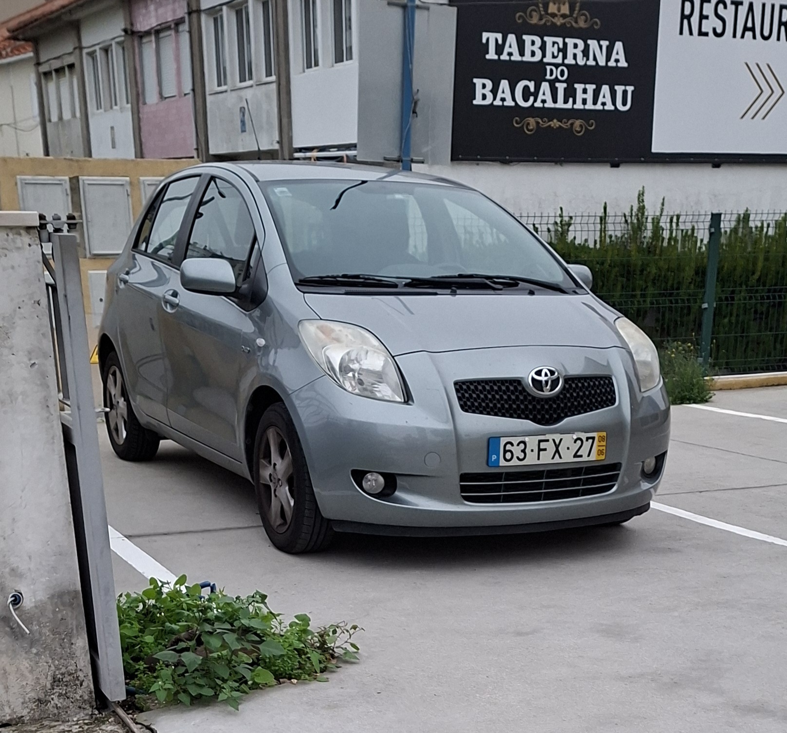 63-FX-27, Toyota Yaris 2nd gen 5-door Hatch (XP90), 2005–2011