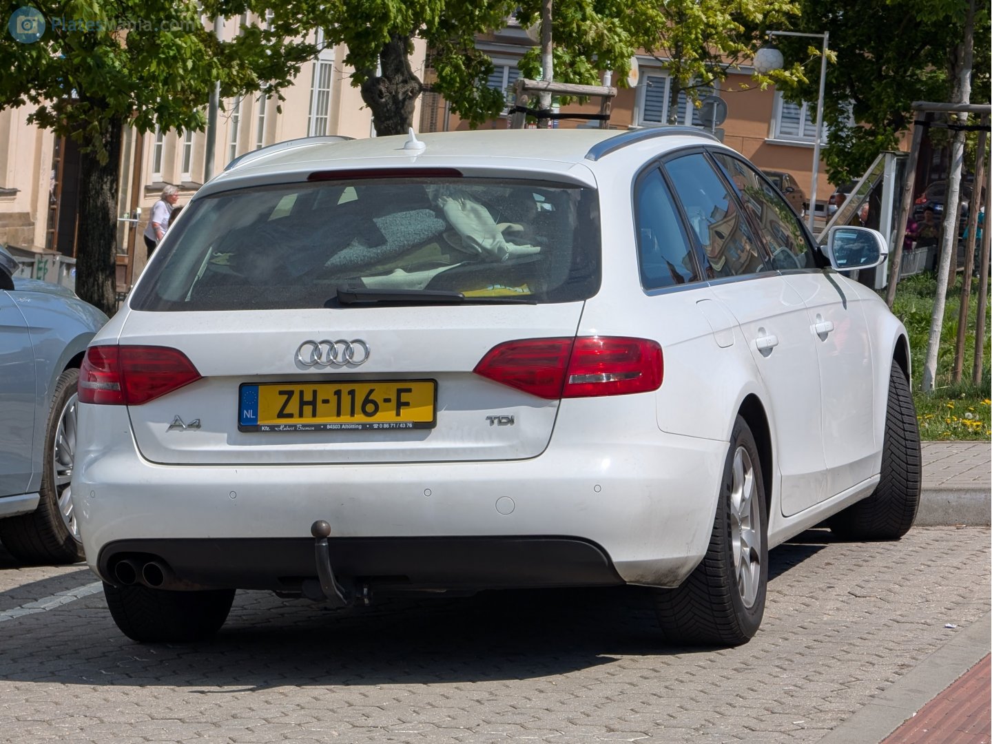 ZH-116-F, Audi A4 4th gen Avant (B8/8K5), 2007–2012