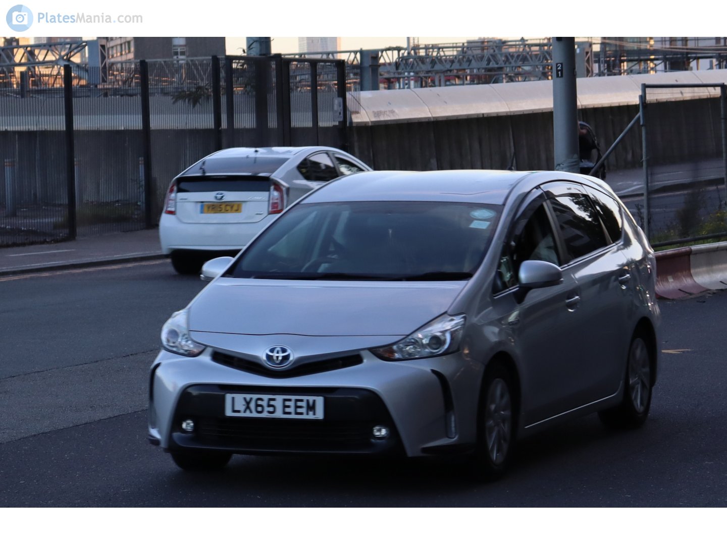 LX65EEM, Toyota Prius 3rd gen α / v / Plus Minivan (ZVW40/ZFW40), 2011–2021