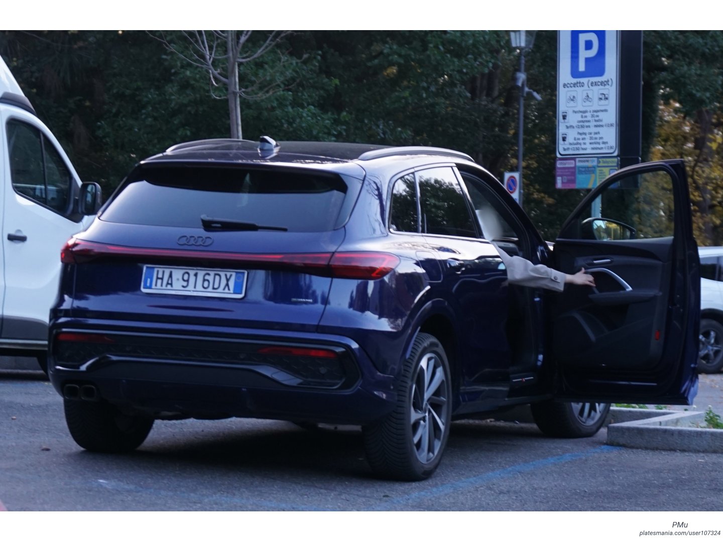 HA 916 DX, Audi Q5 3rd gen SUV, 2025–