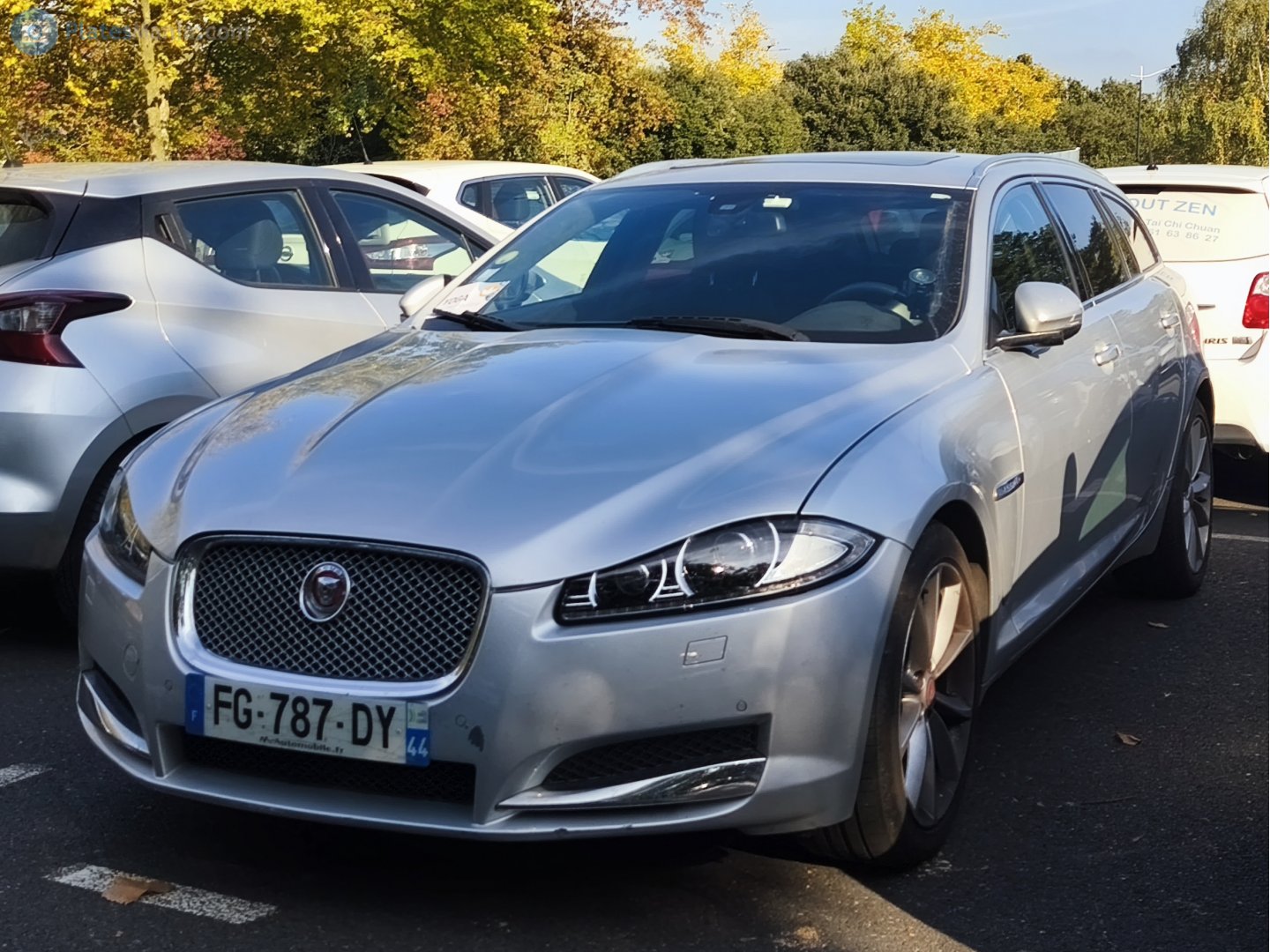 FG-787-DY, Jaguar XF 1st gen Sportbrake (X250), 2012–2015