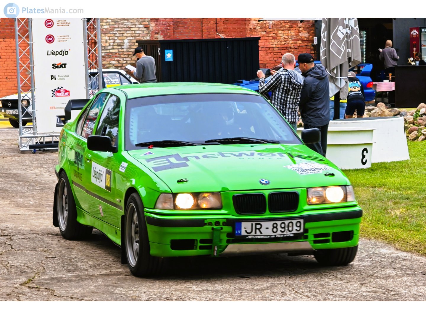 JR-8909, BMW 3 Series 3rd gen Sedan (E36), 1990–1998