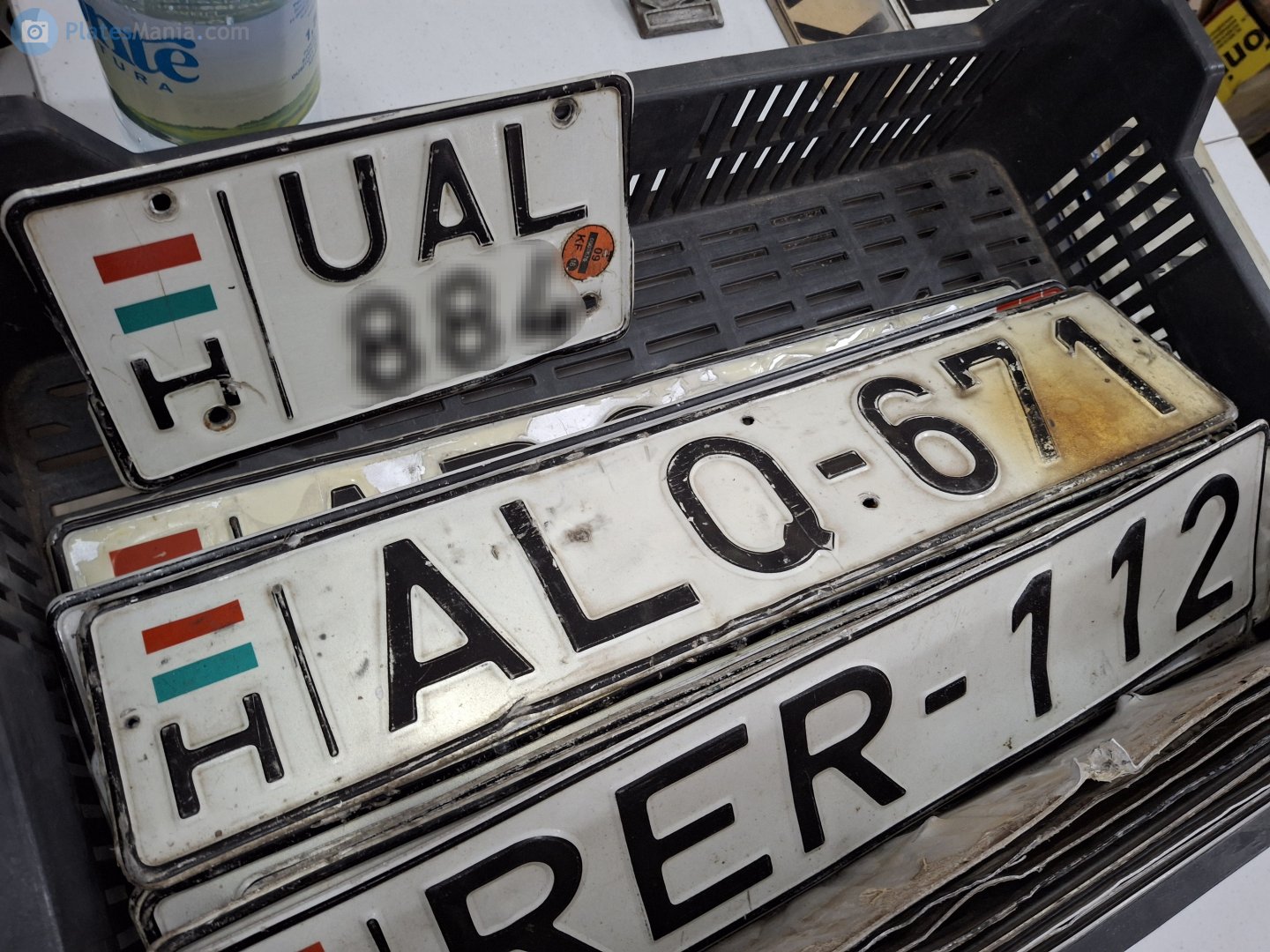 ALQ-671, License plate without vehicle 