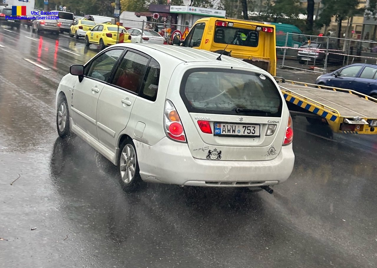 AWW 753, Suzuki Liana 1st gen Hatch (RI), 2001–2007