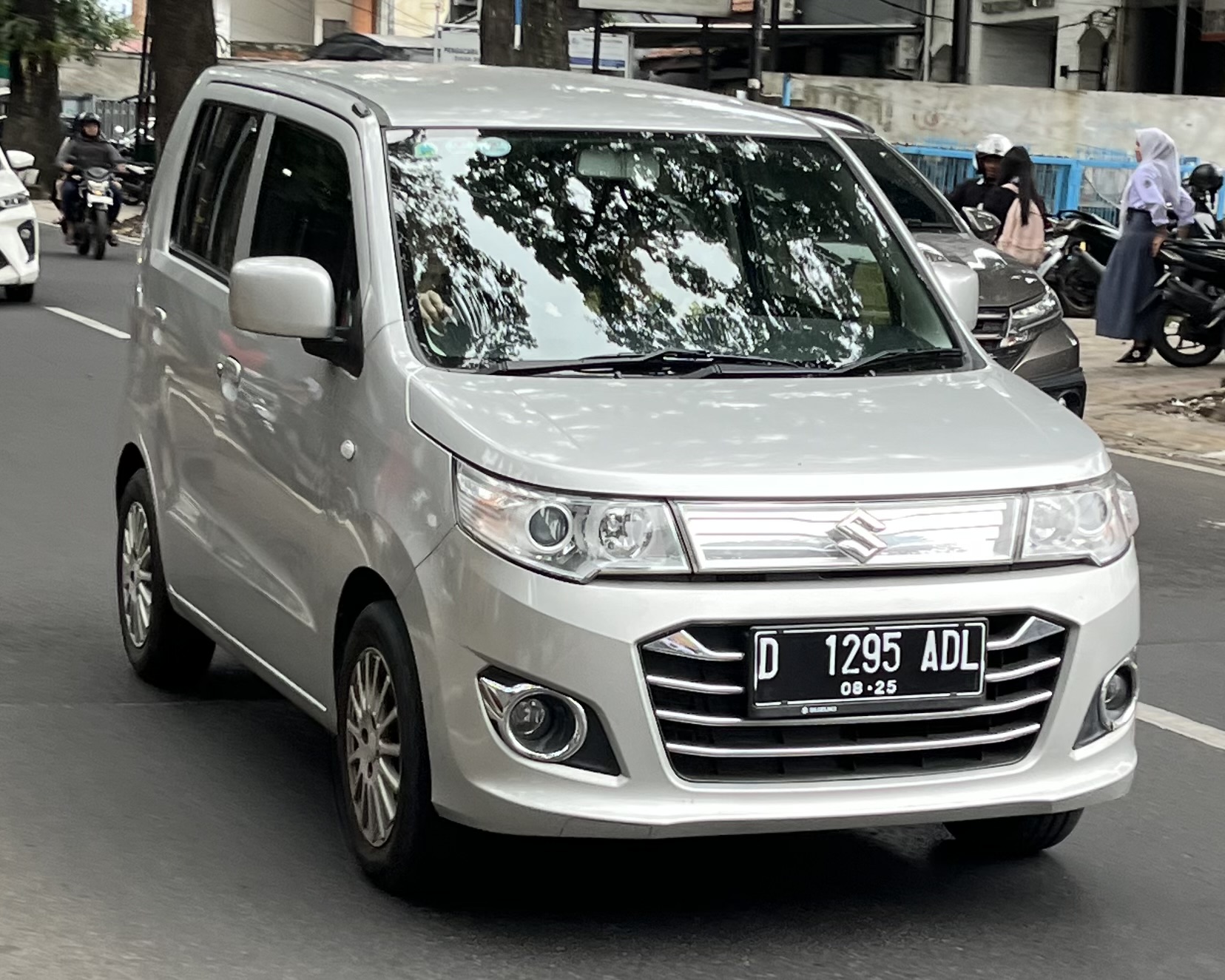 D 1295 ADL, Suzuki Karimun 3rd gen Wagon R (MP31S; ID-market), 2013–2021